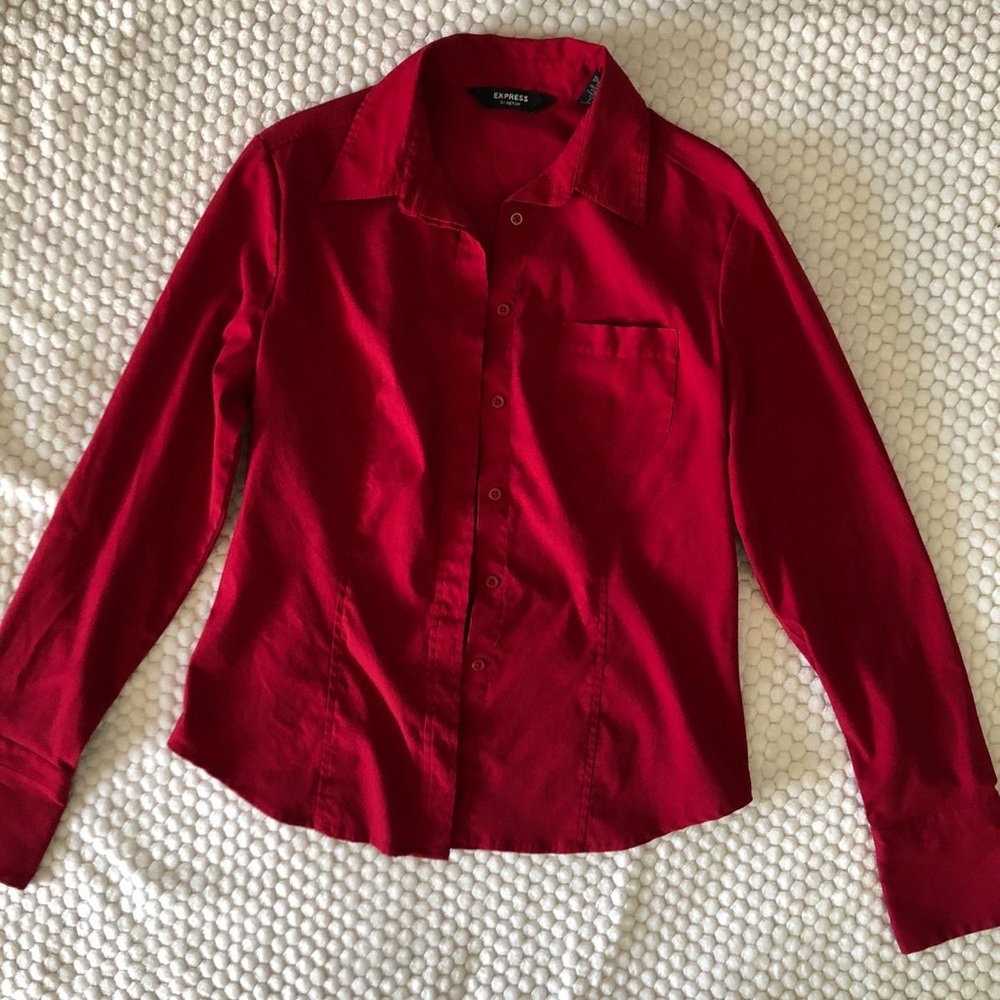 Red express button down
